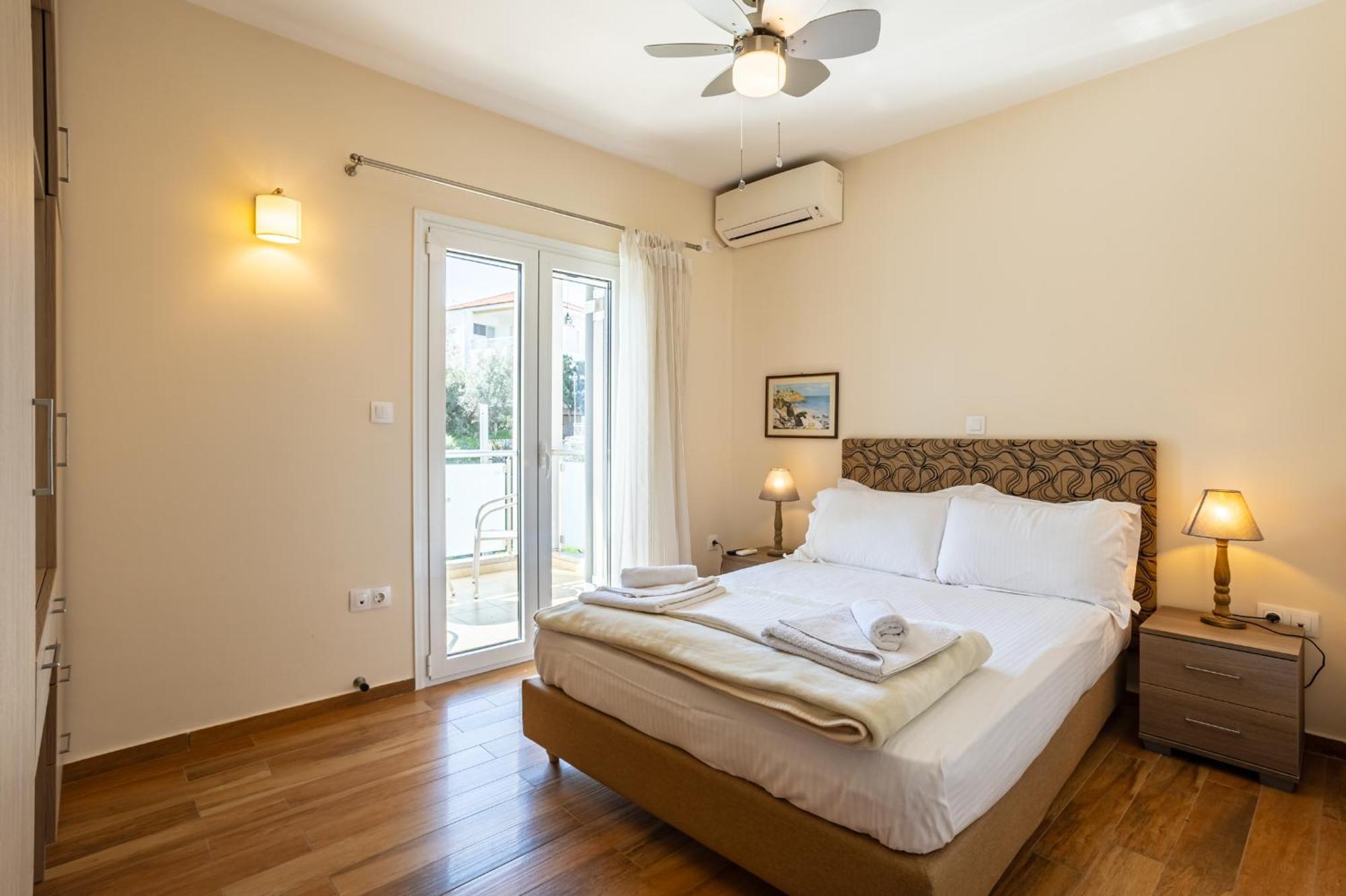 Avia Blue Maisonettes - Messinia Gulf Retreat Exterior photo